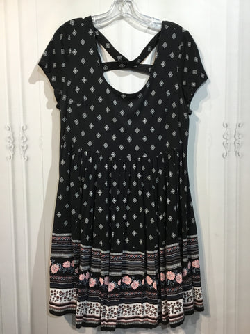 Torrid Size 00/M-L Black/White/Teal/Pink/Wine Dress