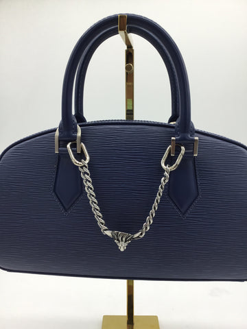 Louis Vuitton Size Medium Navy Handbags