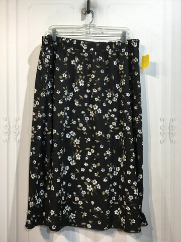 No Label Size 2X/18-24 Black & Floral Print Skirts