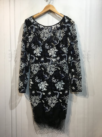 Diane vonFurstenberg Size M/8-10 Black/White/Navy Dress