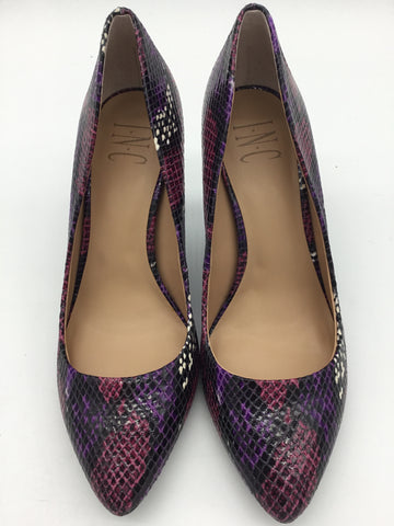 INC International Concepts Size 6.5 Purple Print Heels