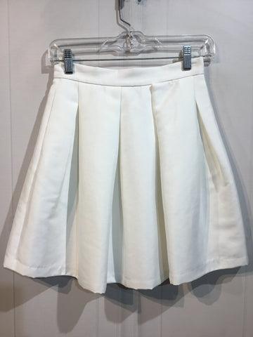 Blaque Label Size XS/0-2 White Skirts