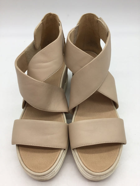 Dr. Scholl's Size 10 Beige Shoes
