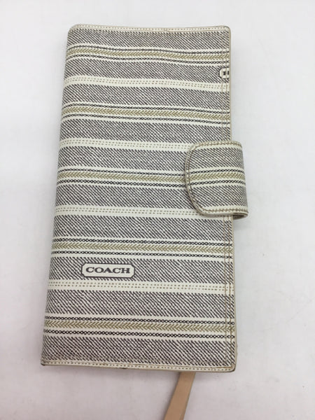Coach White Purses/Wallets