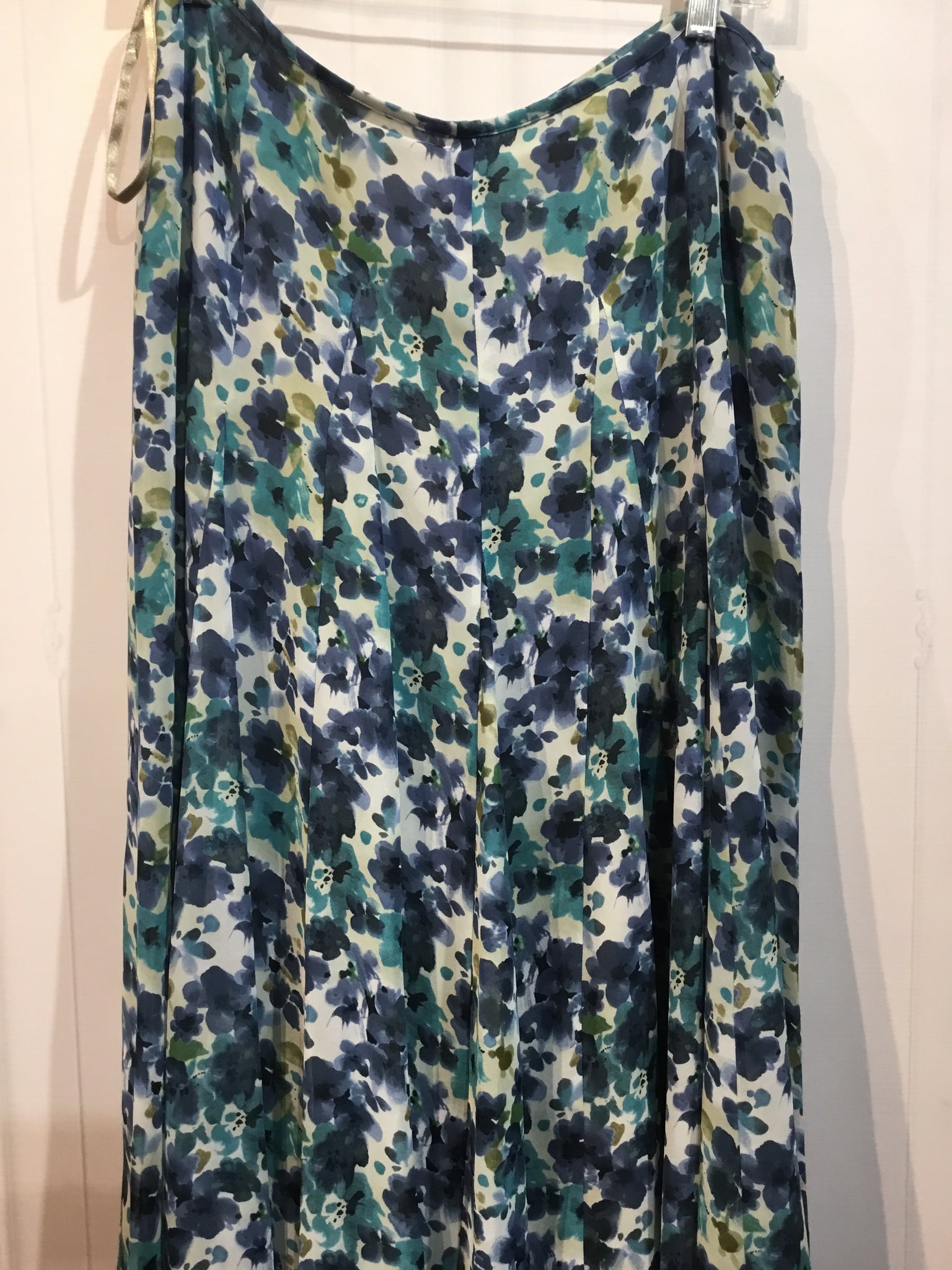 Jones New York Size L/12 Blue Bottoms