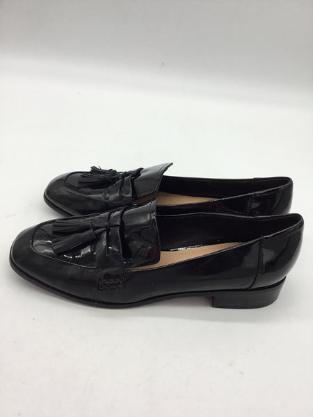 Tahari Size 8.5 Black Shoes
