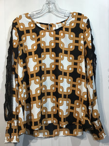 C EST 1946 Size Large Black Tops