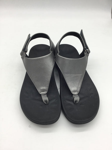 UTENAG Size 7.5 Grey Shoes