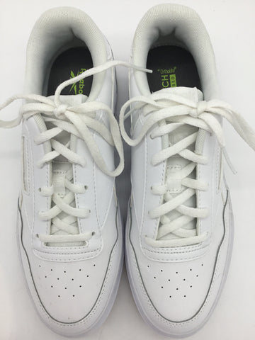 Reebok Size 7.5 White Shoes