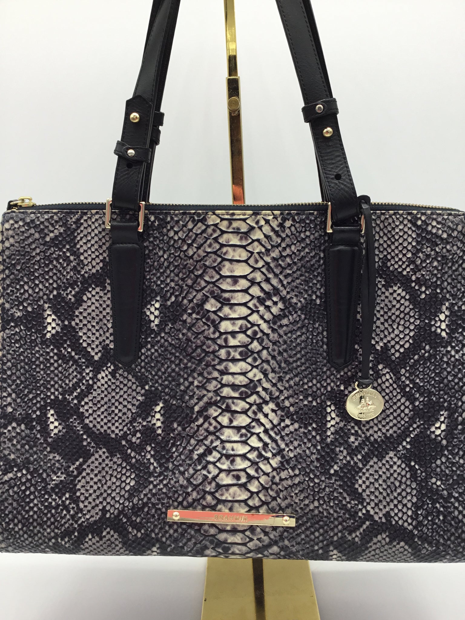 LUXURY Brahmin Size Large Black Purses/Wallets