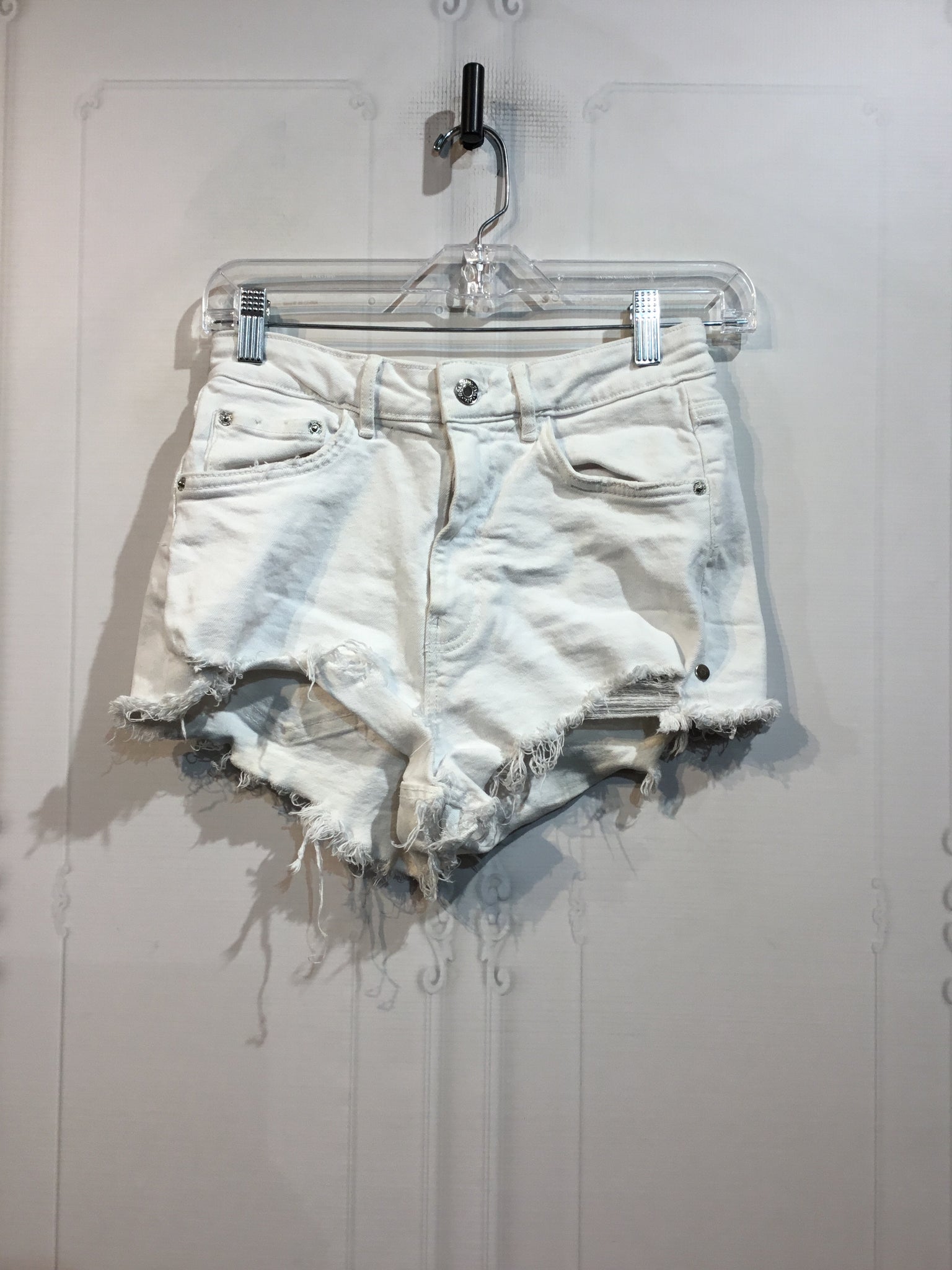 ZARA Size S/4 White Bottoms