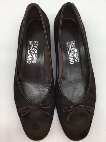 LUXURY Ferragamo Size 8.5 Brown Shoes