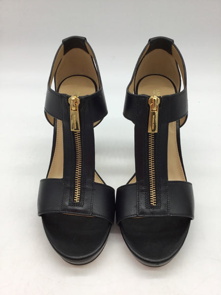 MICHAEL Michael Kors Size 9 Black Shoes