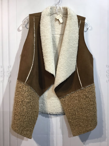 CHICO'S Size S/4 Brown Tops