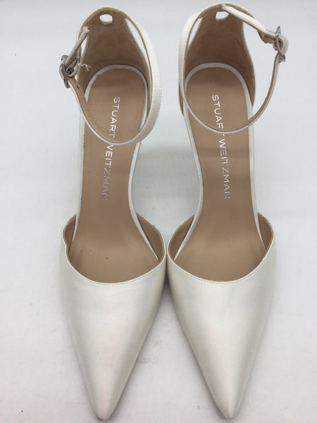 LUXURY Stuart Weitzman Size 6 White Shoes