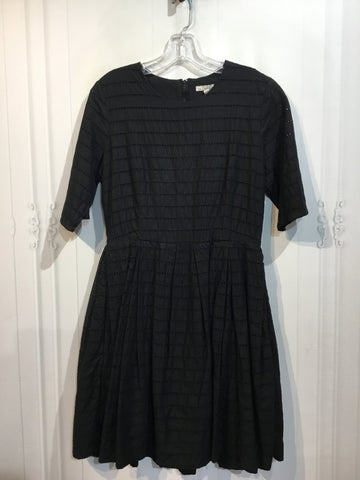 GAP Size M/8 Black DRESS/1 PIECE