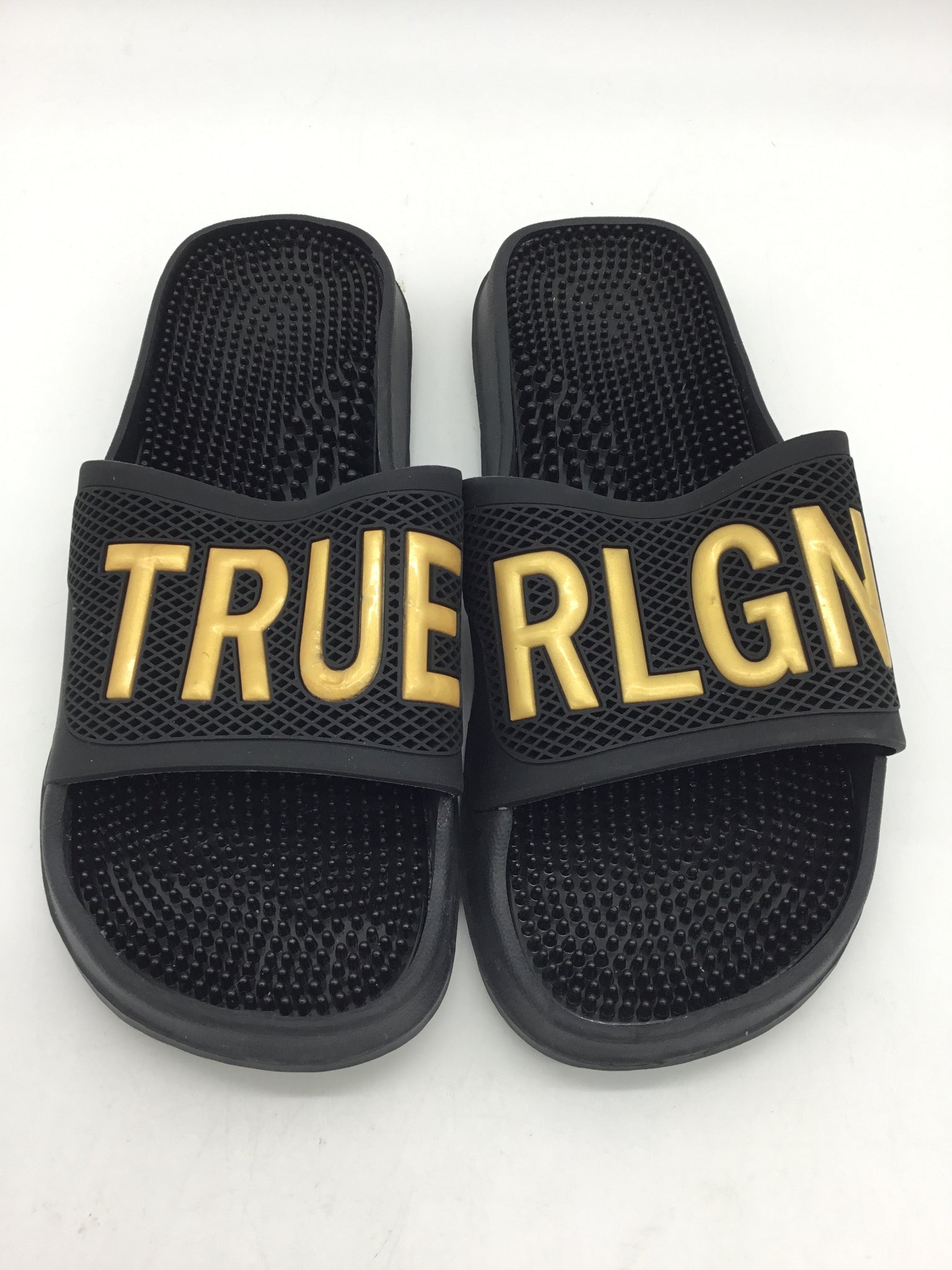 True Religion Size 6 Black Shoes