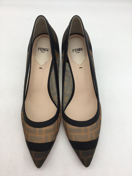 FENDI Size 8.5 Black Shoes