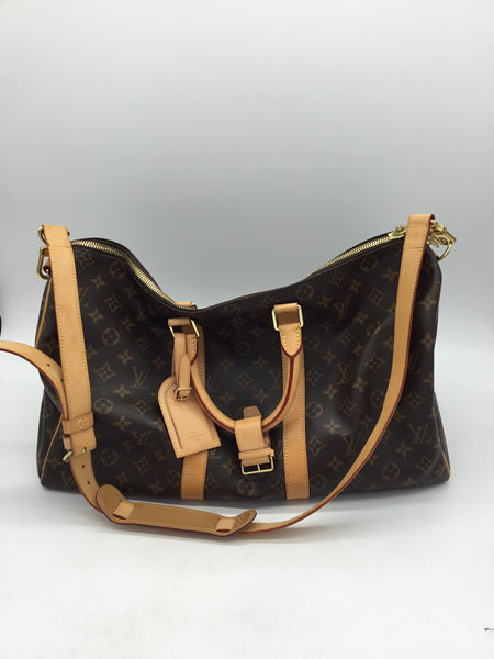 LUXURY Louis Vuitton Size Large Brown Louis Vuitton Bandouliere