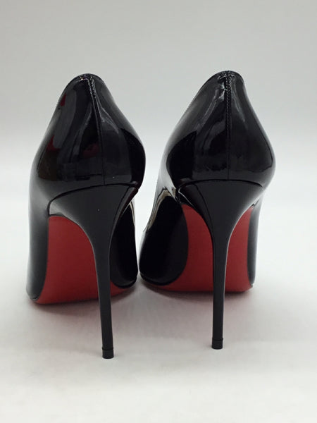 LUXURY Christian Louboutin Size 7 Black Shoes
