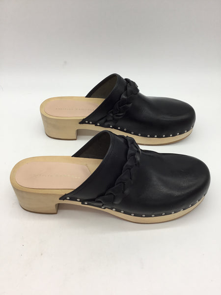 LUXURY - Loeffler Randall Size 9 Black Shoes