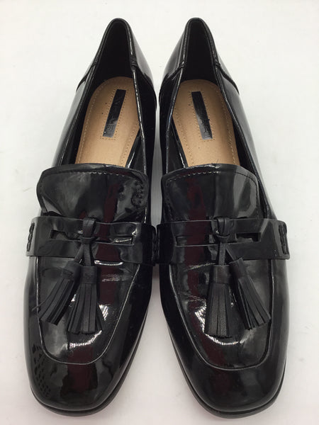 Tahari Size 8.5 Black Shoes