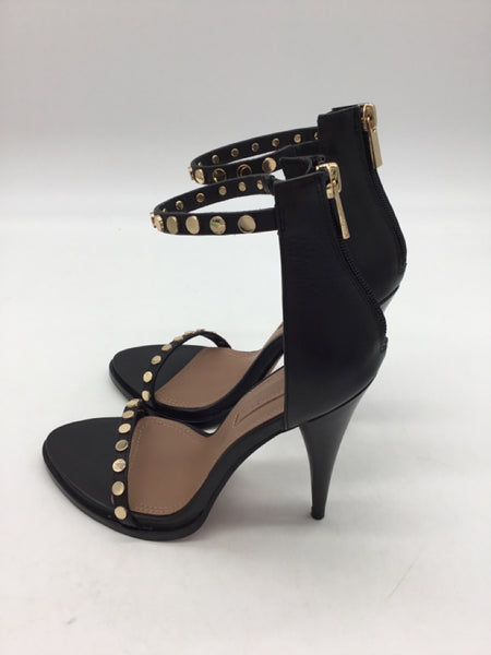 BCBG Max Azria Size 8 Black Shoes