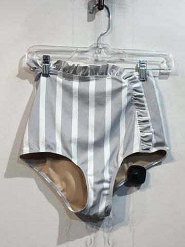 Kortni Jeane Size XS/0-2 Grey & White Bathing Suit