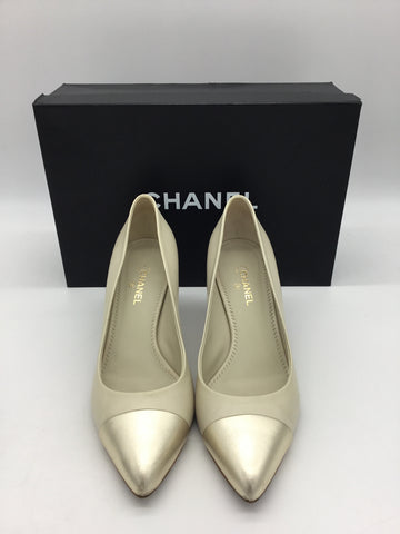 CHANEL Size 8.5 Beige Chanel