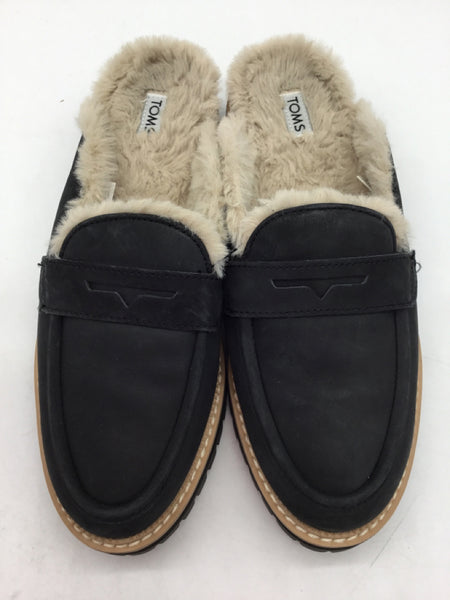 Toms Size 6.5 Grey Shoes