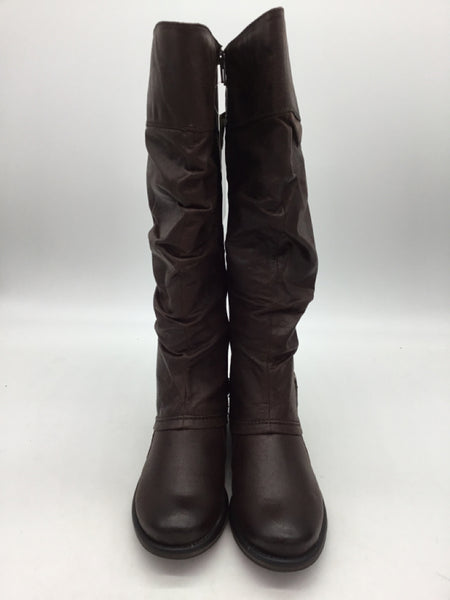 NWT Baretraps Size 7 Brown Shoes