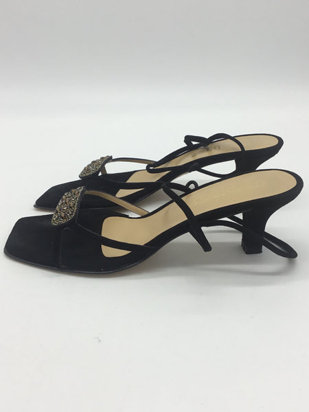 Gody Size 7 Black Shoes