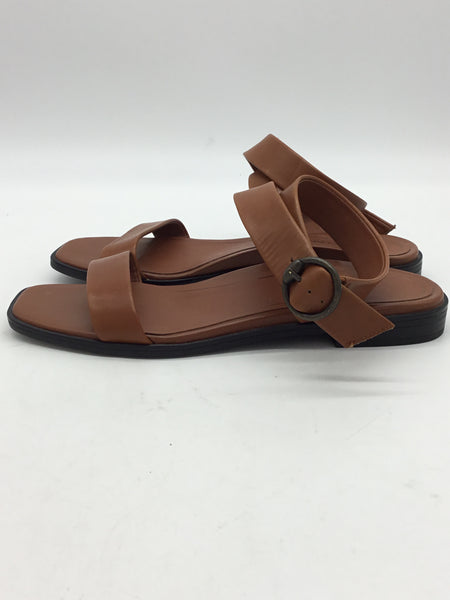 vionic Size 8 Brown Shoes