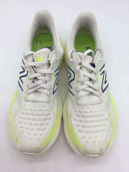 new balance Size 7 White Shoes