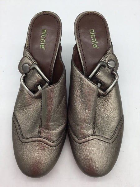 Nicole Size 8.5 Brown Shoes