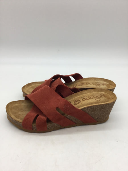 Yokono Size 8 Red Shoes