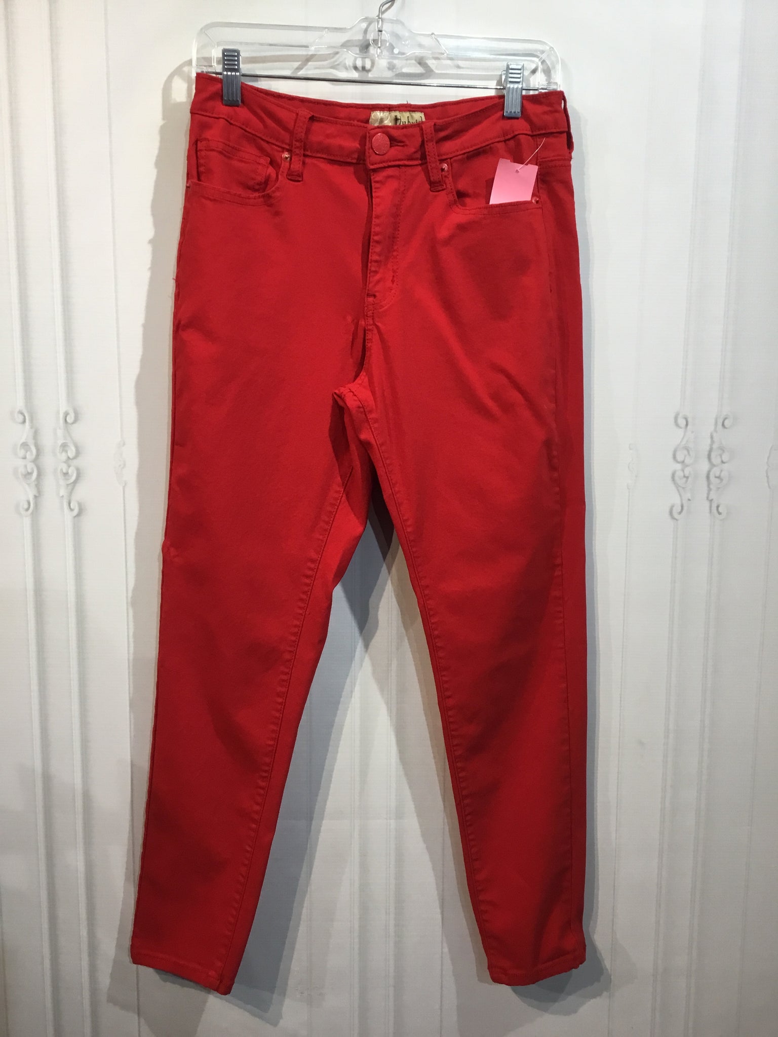Hybrid & Company Size Large Red Bottoms