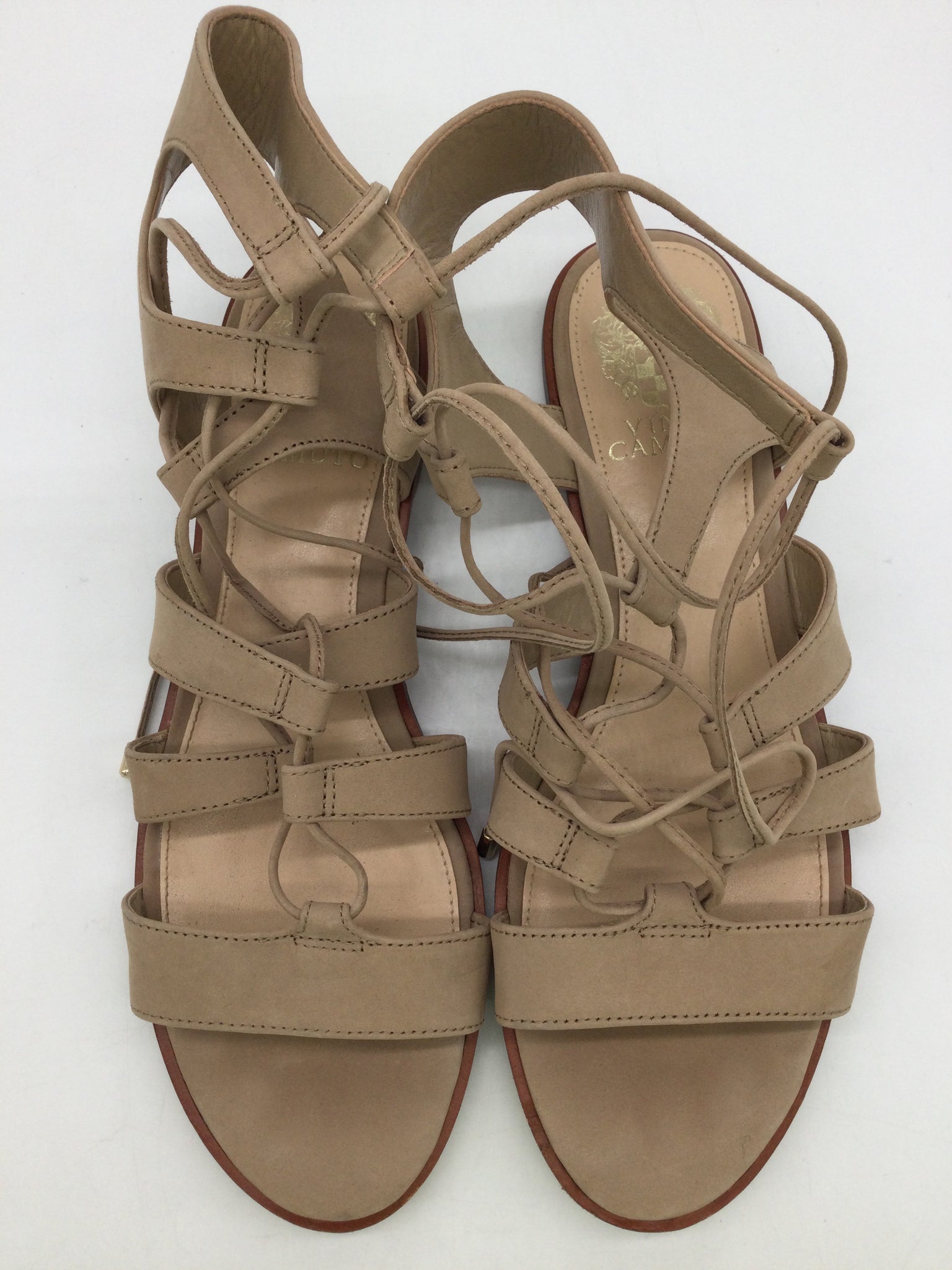 VINCE CAMUTO Size 7.5 Beige Shoes