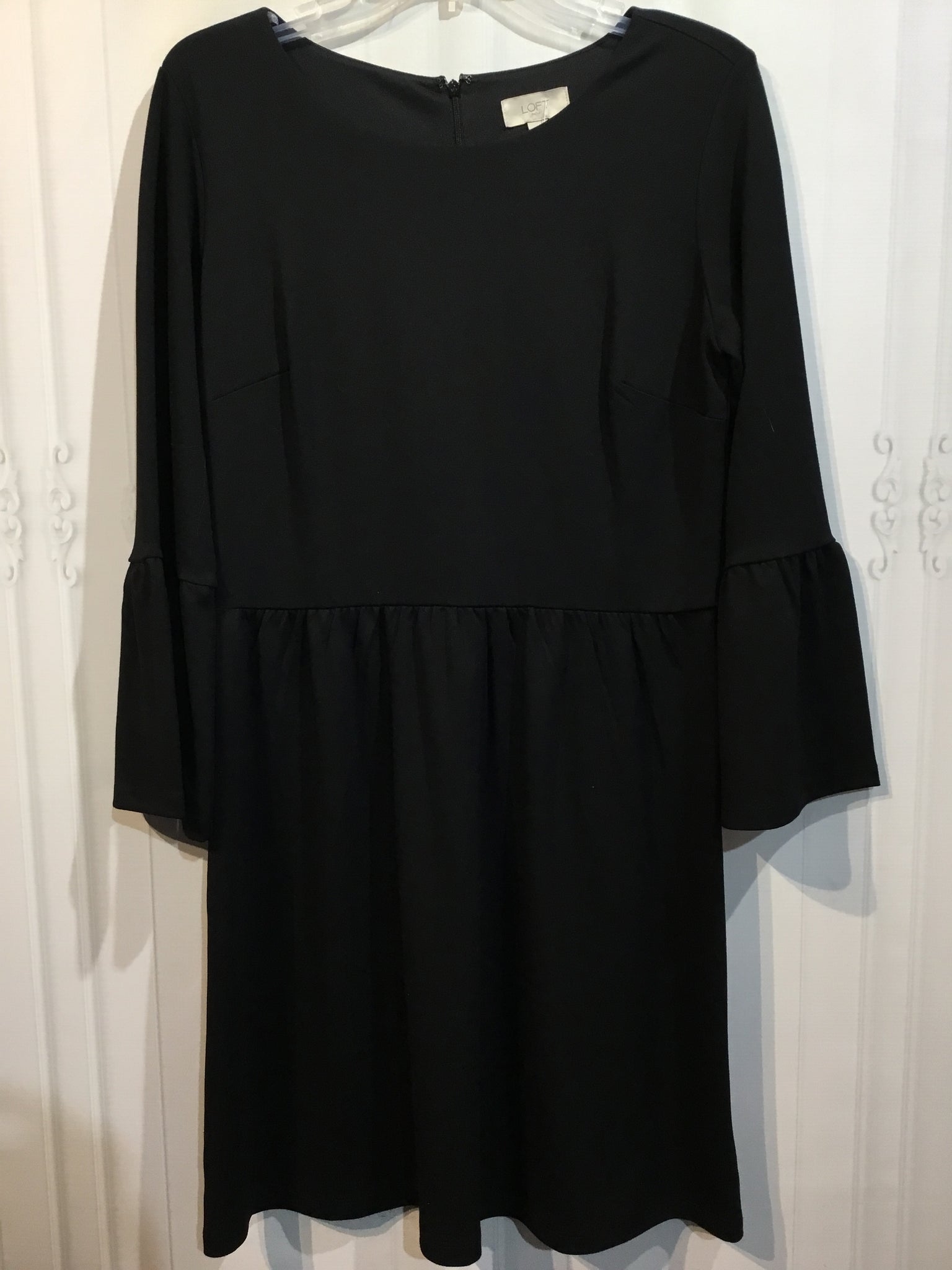LOFT Size M/8 Black DRESS/1 PIECE