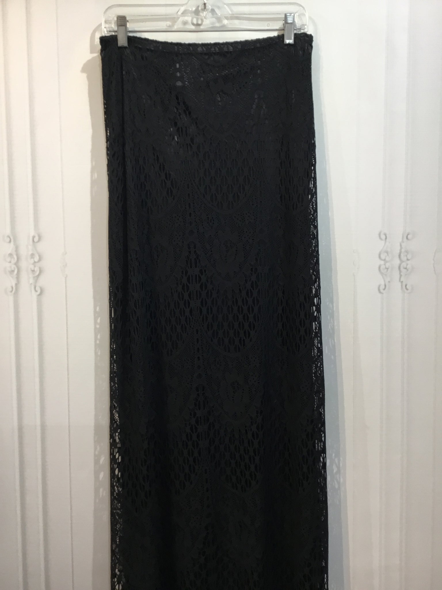 Katherine Barclay Size Small Black Bottoms