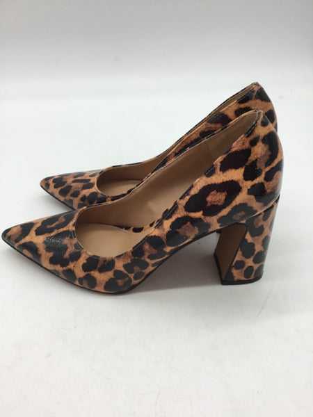 VINCE CAMUTO Size 8 Brown Shoes
