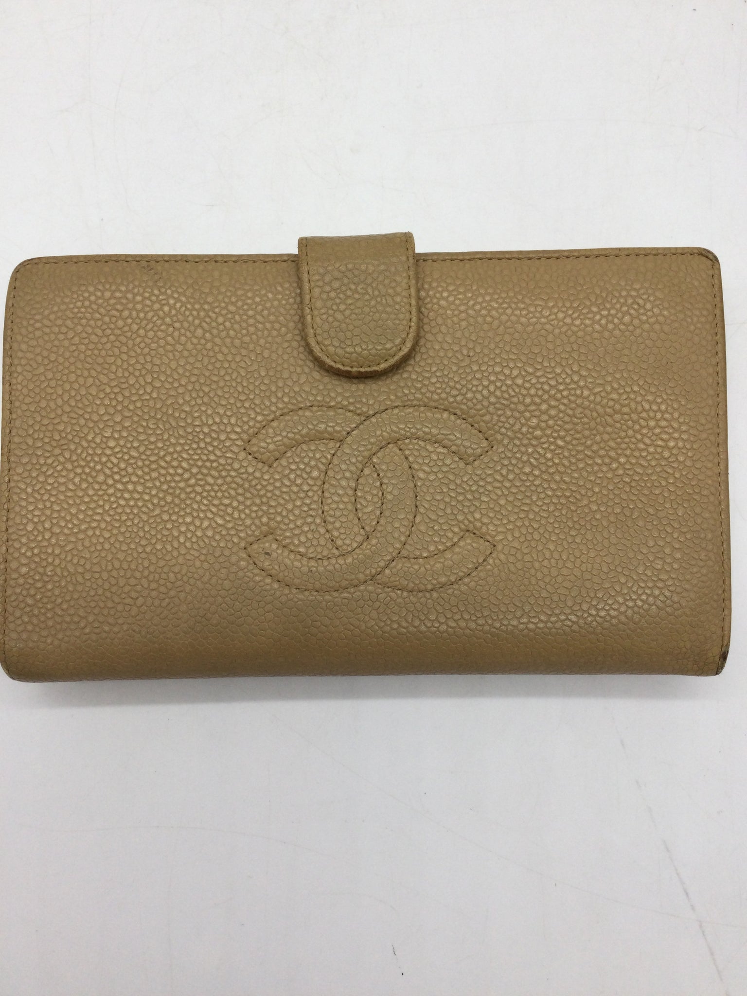 CHANEL CC Logo Caviar Leather Long Wallet