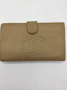CHANEL CC Logo Caviar Leather Long Wallet
