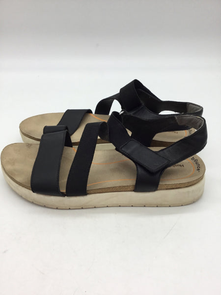 Hush Puppies Size 9.5 Black Shoes