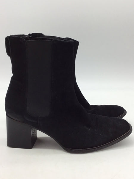 LUXURY GUCCI Size 8 Black Shoes