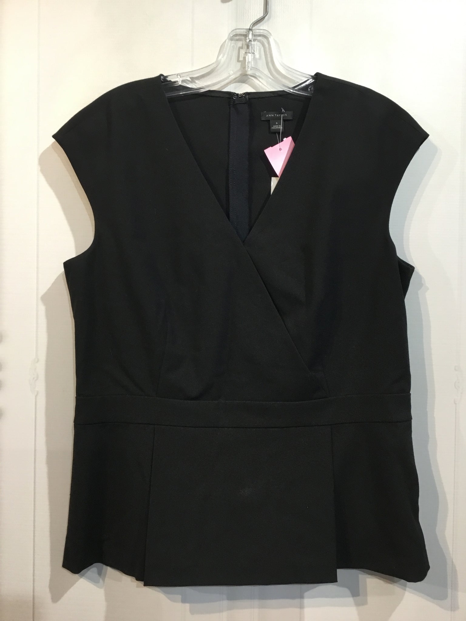 Ann Taylor Size S/6 Black Tops