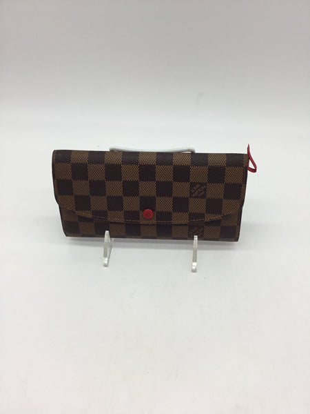 LUXURY Louis Vuitton Size Small Brown Louis Vuitton Wallet