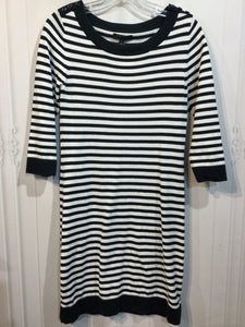Banana Republic Size Extra Small Black DRESS/1 PIECE