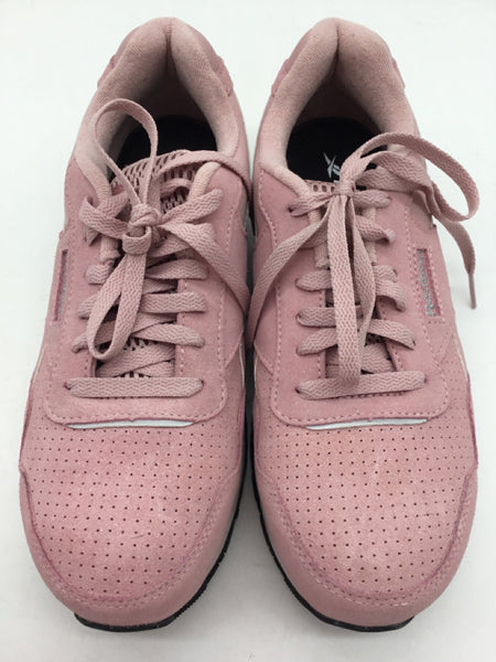 Reebok Size 9.5 Pink Shoes