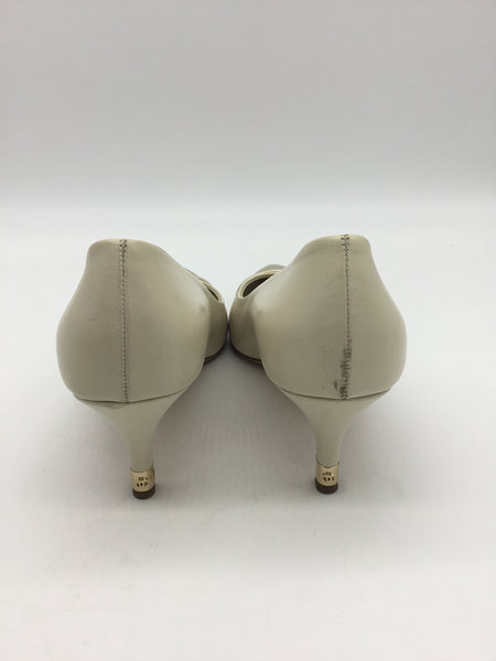 CHANEL Size 8.5 Beige Chanel